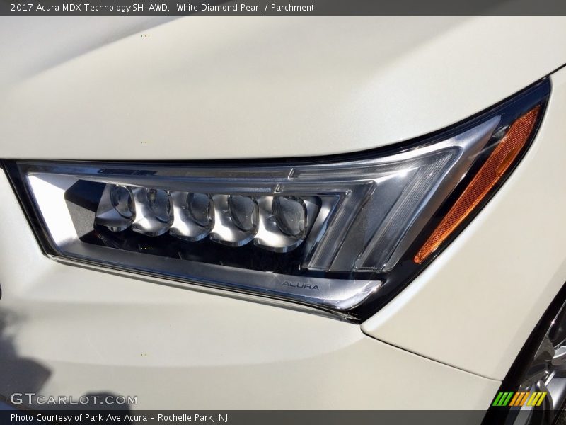 White Diamond Pearl / Parchment 2017 Acura MDX Technology SH-AWD