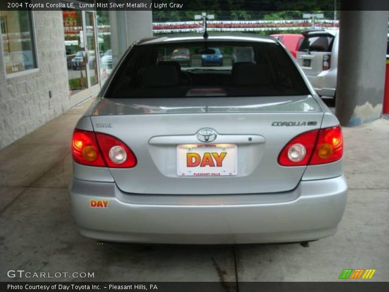 Lunar Mist Silver Metallic / Light Gray 2004 Toyota Corolla LE