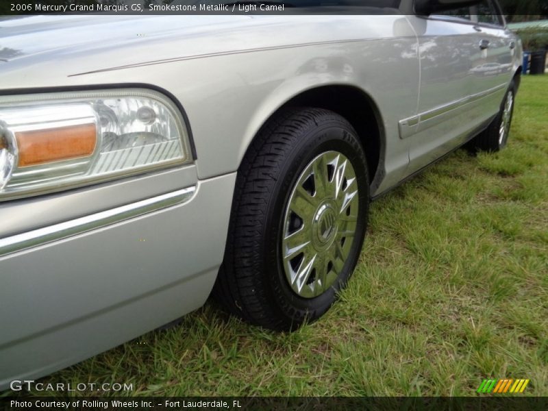 Smokestone Metallic / Light Camel 2006 Mercury Grand Marquis GS