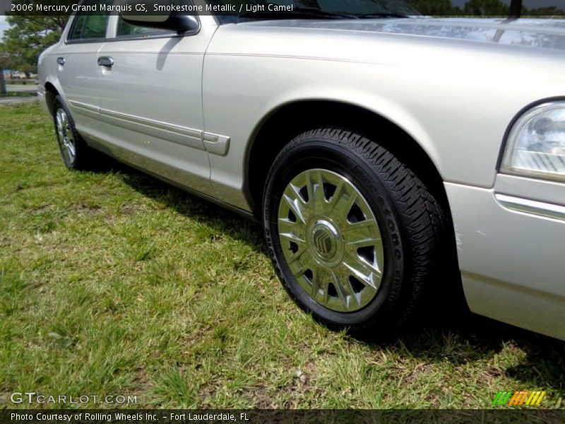 Smokestone Metallic / Light Camel 2006 Mercury Grand Marquis GS