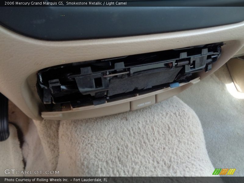 Smokestone Metallic / Light Camel 2006 Mercury Grand Marquis GS