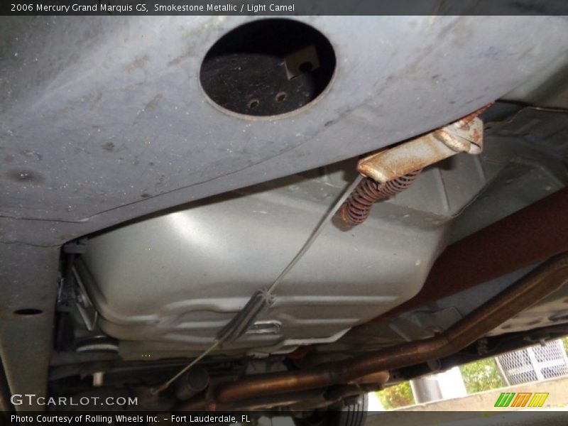 Smokestone Metallic / Light Camel 2006 Mercury Grand Marquis GS