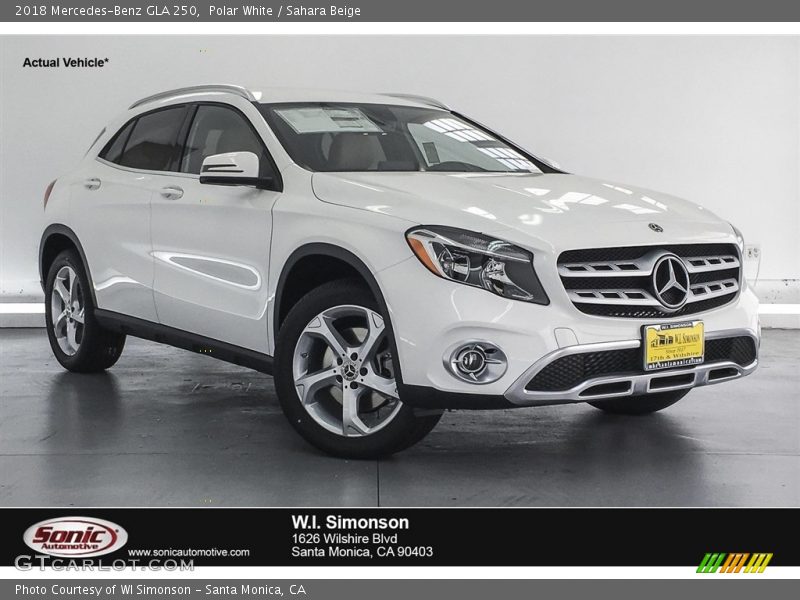 Polar White / Sahara Beige 2018 Mercedes-Benz GLA 250