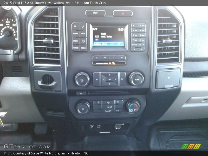 Oxford White / Medium Earth Gray 2015 Ford F150 XL SuperCrew