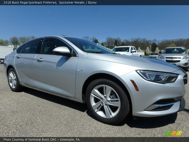 Front 3/4 View of 2018 Regal Sportback Preferred