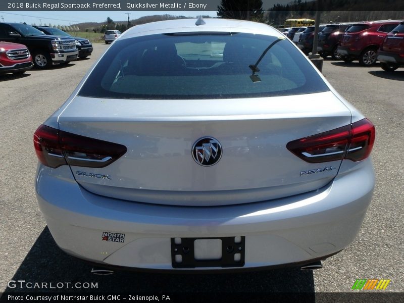 Quicksilver Metallic / Ebony 2018 Buick Regal Sportback Preferred