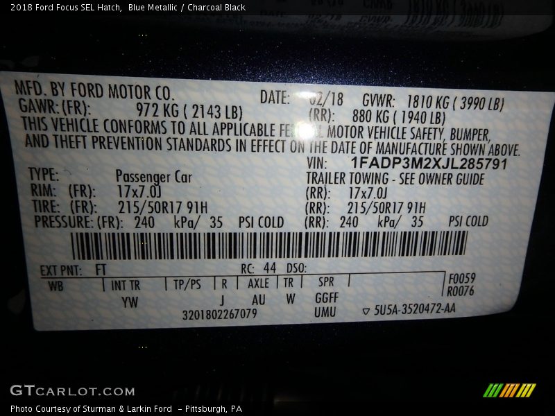 Blue Metallic / Charcoal Black 2018 Ford Focus SEL Hatch