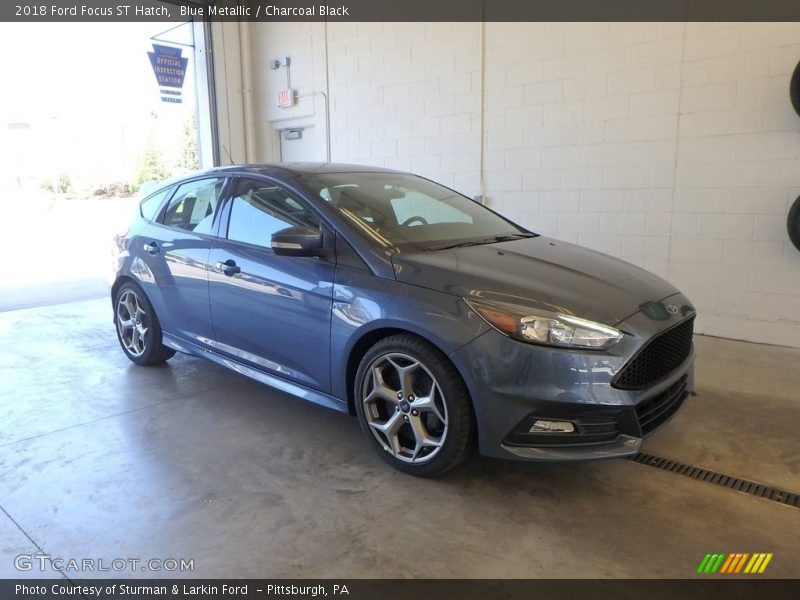 Blue Metallic / Charcoal Black 2018 Ford Focus ST Hatch