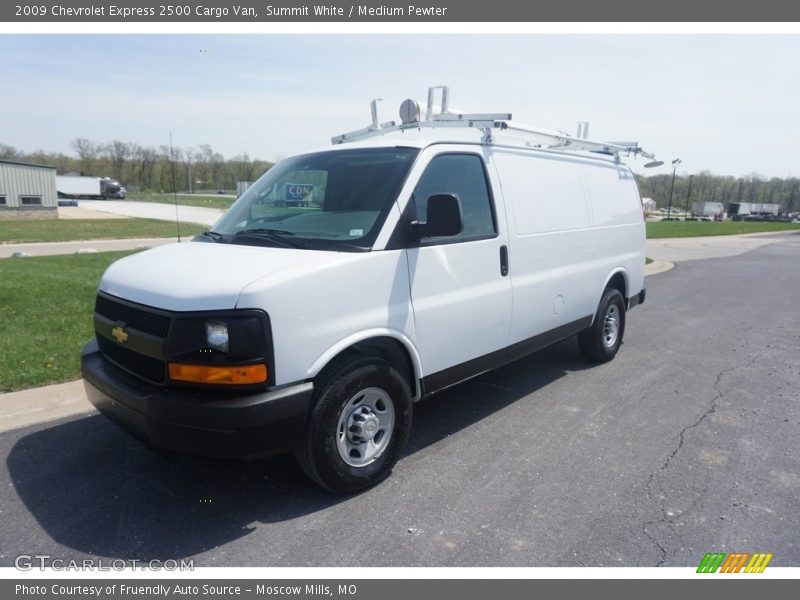 Summit White / Medium Pewter 2009 Chevrolet Express 2500 Cargo Van