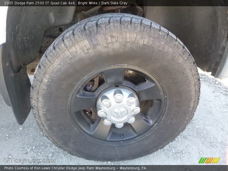 Bright White / Dark Slate Gray 2005 Dodge Ram 2500 ST Quad Cab 4x4