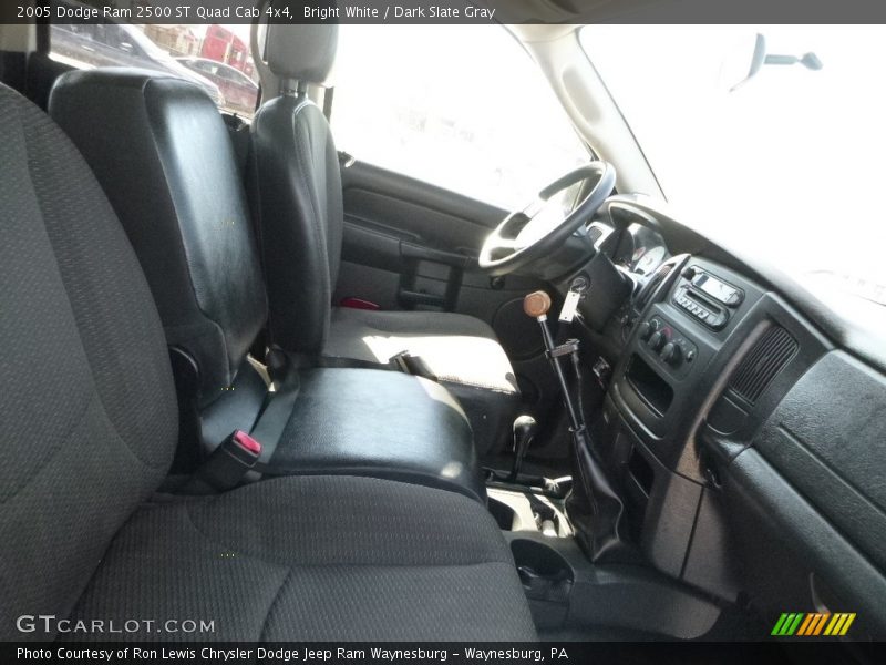 Bright White / Dark Slate Gray 2005 Dodge Ram 2500 ST Quad Cab 4x4