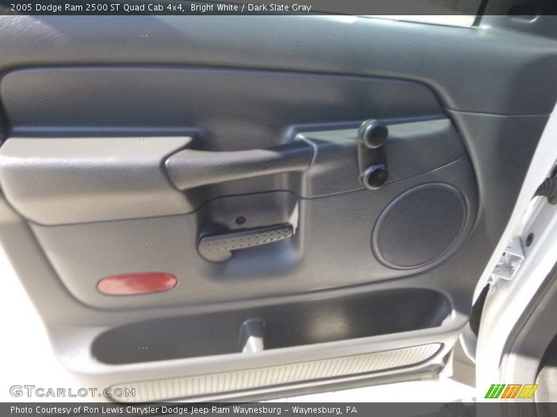 Bright White / Dark Slate Gray 2005 Dodge Ram 2500 ST Quad Cab 4x4