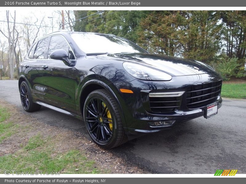 Moonlight Blue Metallic / Black/Luxor Beige 2016 Porsche Cayenne Turbo S