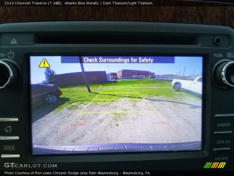Atlantis Blue Metallic / Dark Titanium/Light Titanium 2014 Chevrolet Traverse LT AWD