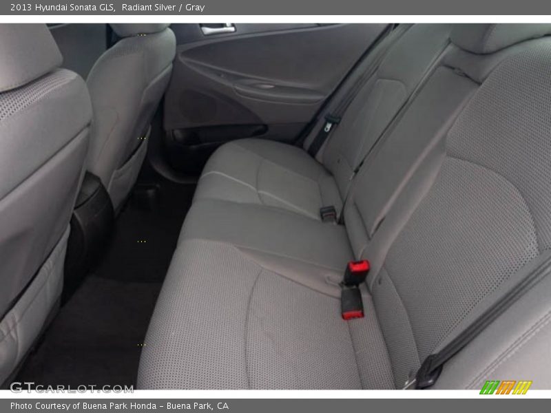 Radiant Silver / Gray 2013 Hyundai Sonata GLS