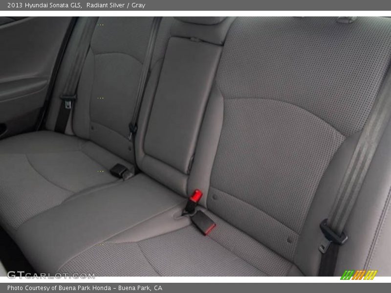 Radiant Silver / Gray 2013 Hyundai Sonata GLS
