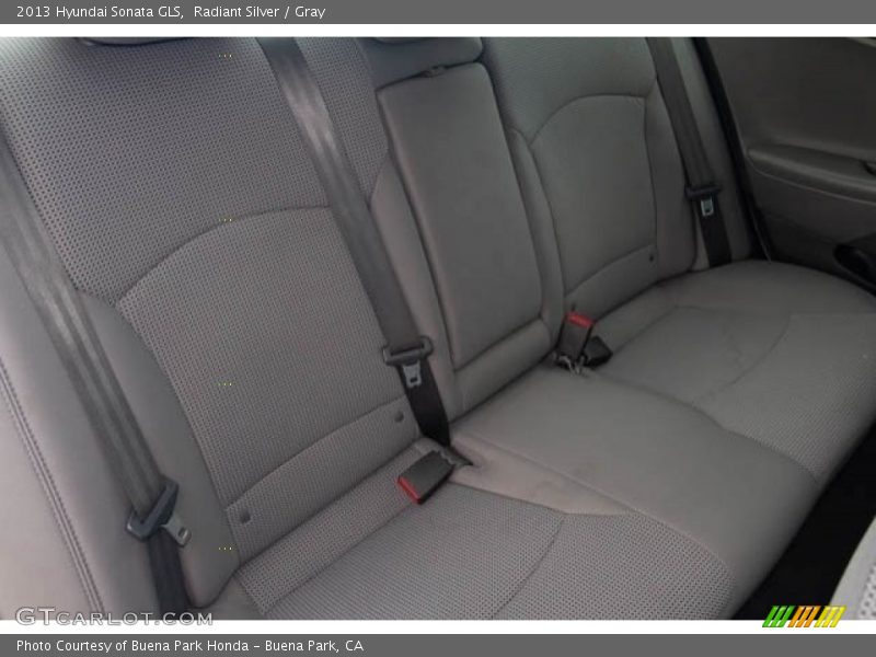 Radiant Silver / Gray 2013 Hyundai Sonata GLS