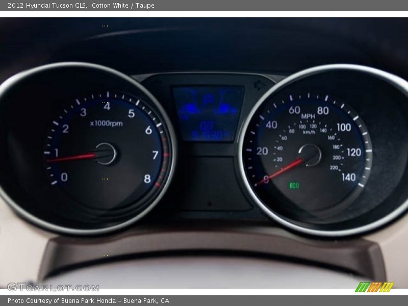 Cotton White / Taupe 2012 Hyundai Tucson GLS