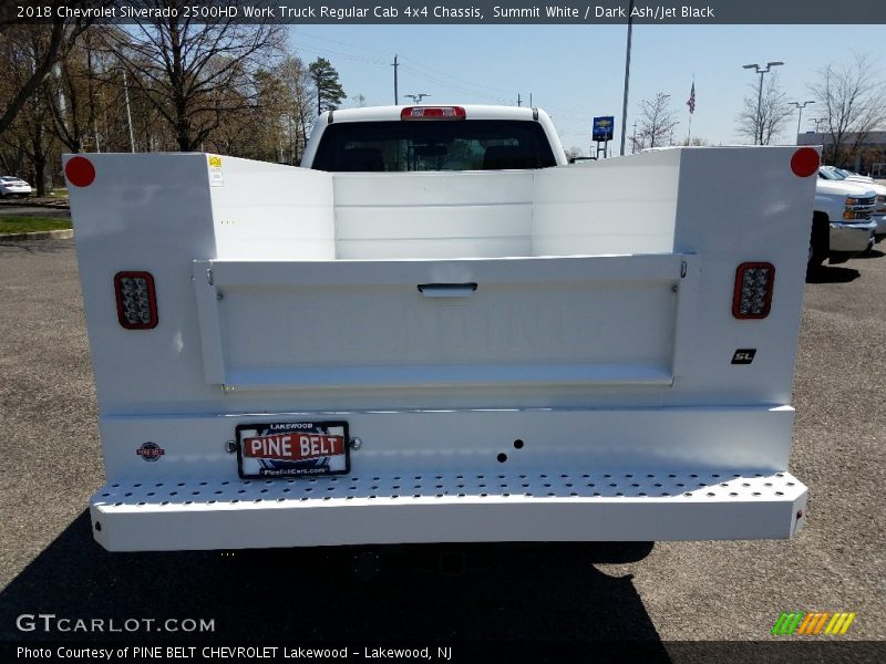 Summit White / Dark Ash/Jet Black 2018 Chevrolet Silverado 2500HD Work Truck Regular Cab 4x4 Chassis