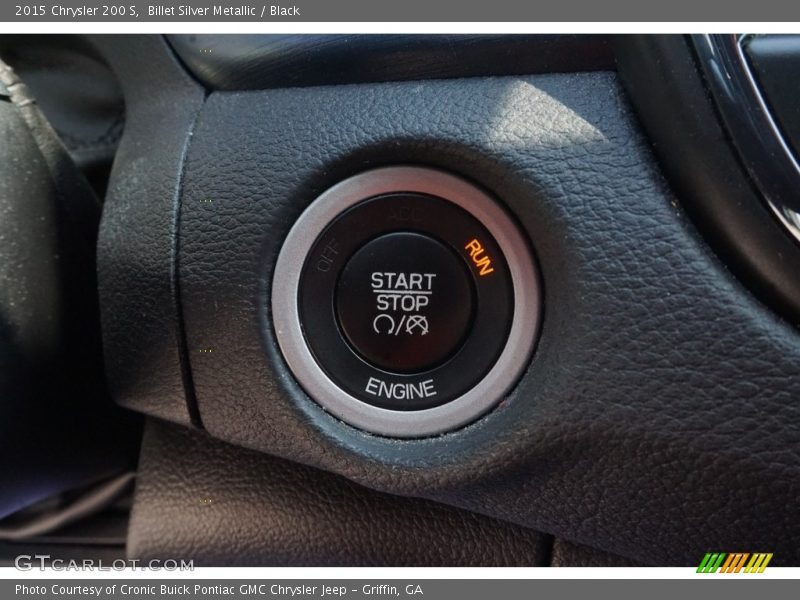Billet Silver Metallic / Black 2015 Chrysler 200 S
