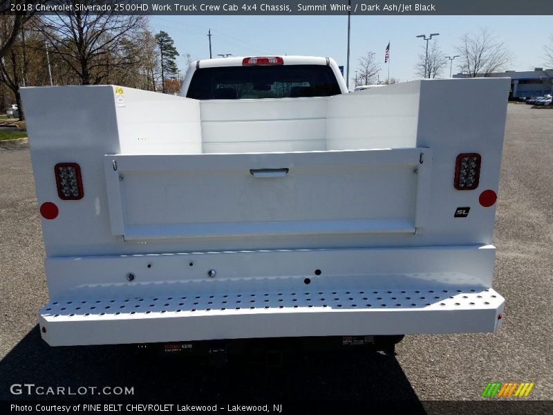 Summit White / Dark Ash/Jet Black 2018 Chevrolet Silverado 2500HD Work Truck Crew Cab 4x4 Chassis