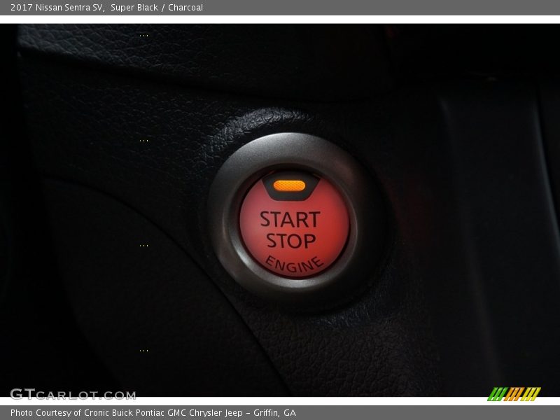 Super Black / Charcoal 2017 Nissan Sentra SV