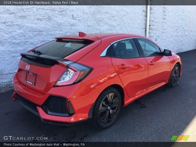 Rallye Red / Black 2018 Honda Civic EX Hatchback