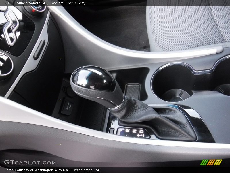 Radiant Silver / Gray 2013 Hyundai Sonata GLS