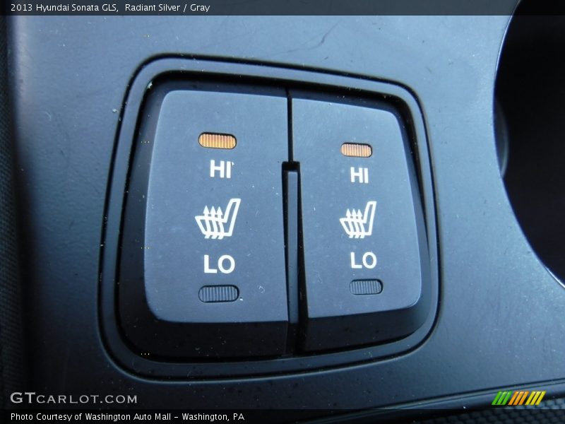 Radiant Silver / Gray 2013 Hyundai Sonata GLS
