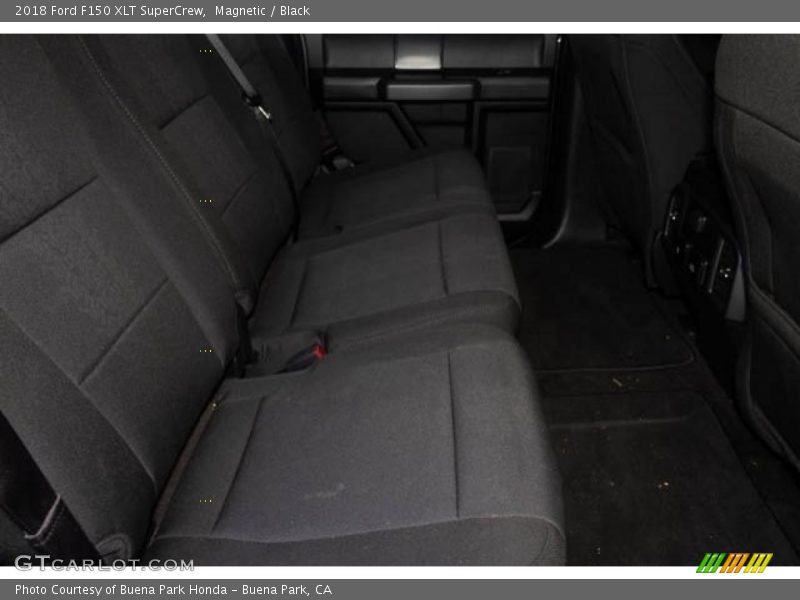 Magnetic / Black 2018 Ford F150 XLT SuperCrew