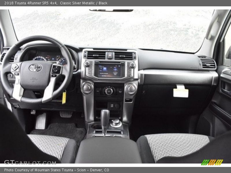 Classic Silver Metallic / Black 2018 Toyota 4Runner SR5 4x4