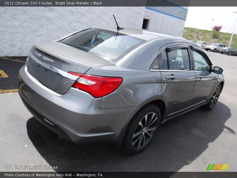 Bright Silver Metallic / Black 2012 Chrysler 200 S Sedan