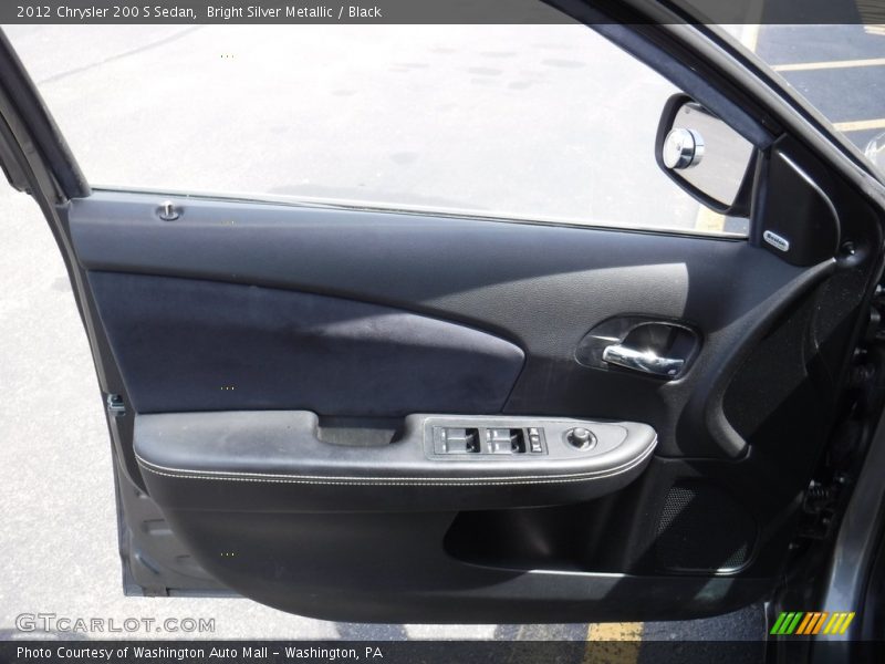 Bright Silver Metallic / Black 2012 Chrysler 200 S Sedan