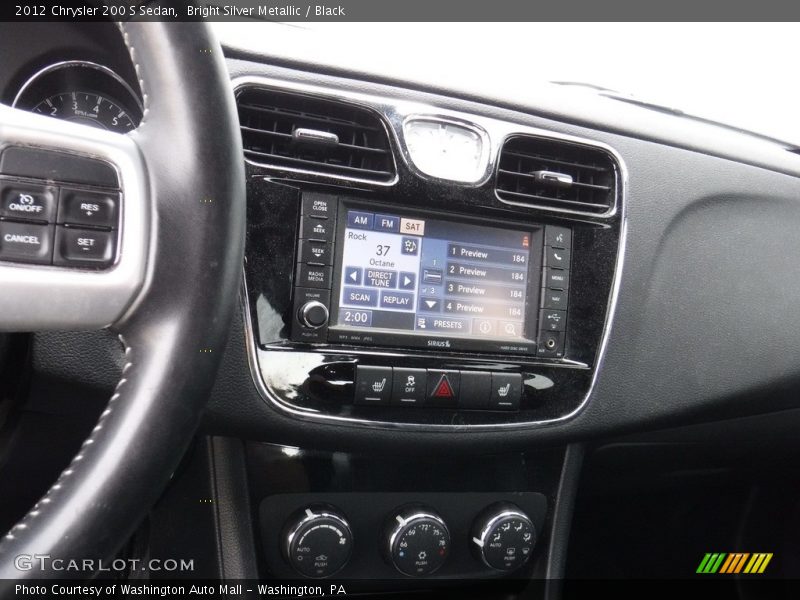 Bright Silver Metallic / Black 2012 Chrysler 200 S Sedan