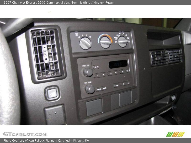 Summit White / Medium Pewter 2007 Chevrolet Express 2500 Commercial Van