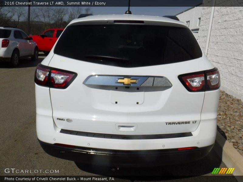 Summit White / Ebony 2016 Chevrolet Traverse LT AWD