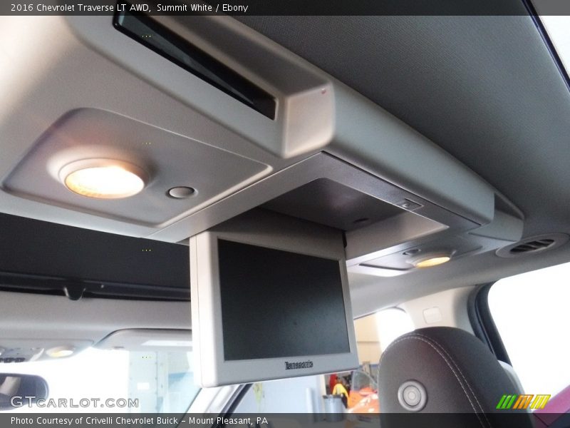 Summit White / Ebony 2016 Chevrolet Traverse LT AWD