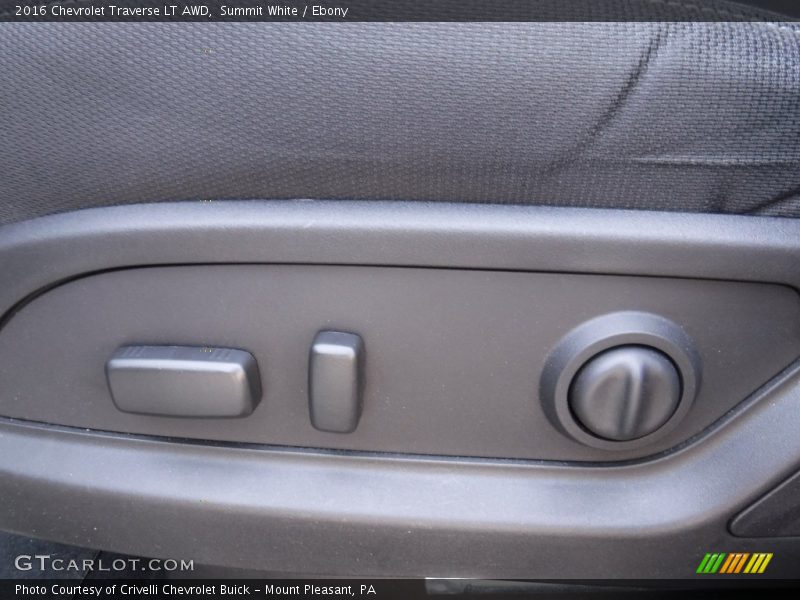Summit White / Ebony 2016 Chevrolet Traverse LT AWD