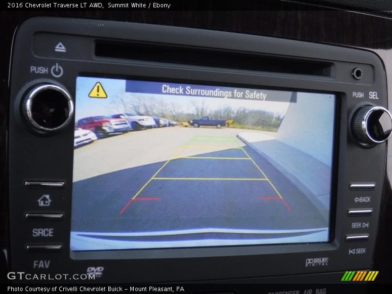 Summit White / Ebony 2016 Chevrolet Traverse LT AWD