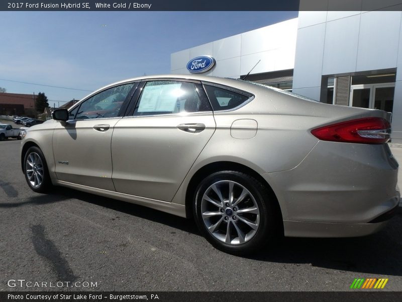 White Gold / Ebony 2017 Ford Fusion Hybrid SE