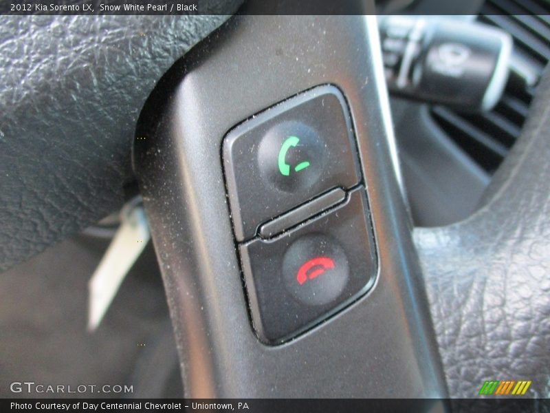 Snow White Pearl / Black 2012 Kia Sorento LX