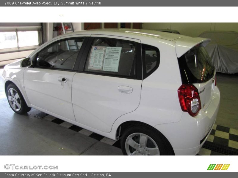 Summit White / Neutral 2009 Chevrolet Aveo Aveo5 LT
