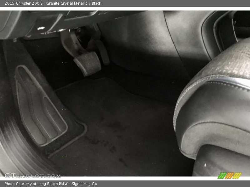 Granite Crystal Metallic / Black 2015 Chrysler 200 S