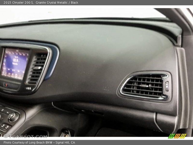 Granite Crystal Metallic / Black 2015 Chrysler 200 S