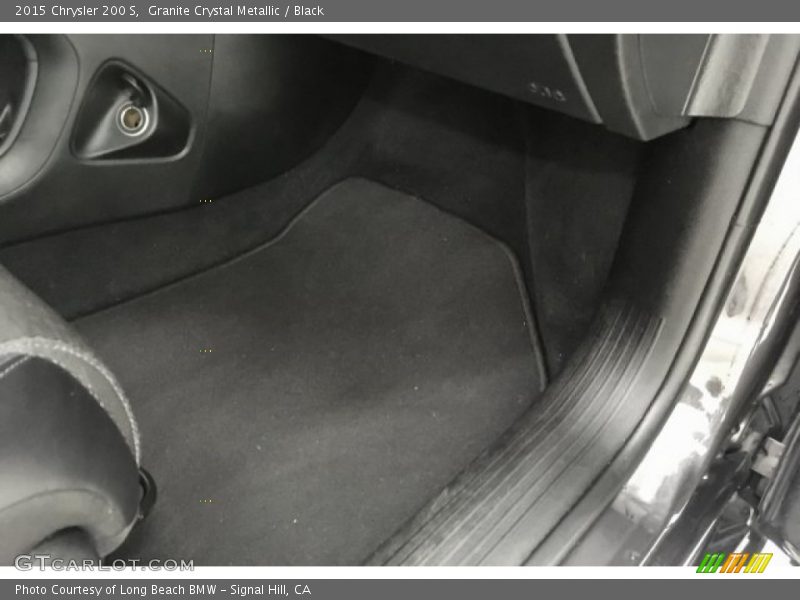 Granite Crystal Metallic / Black 2015 Chrysler 200 S