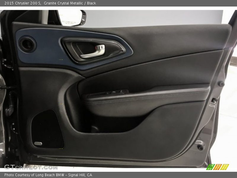 Granite Crystal Metallic / Black 2015 Chrysler 200 S