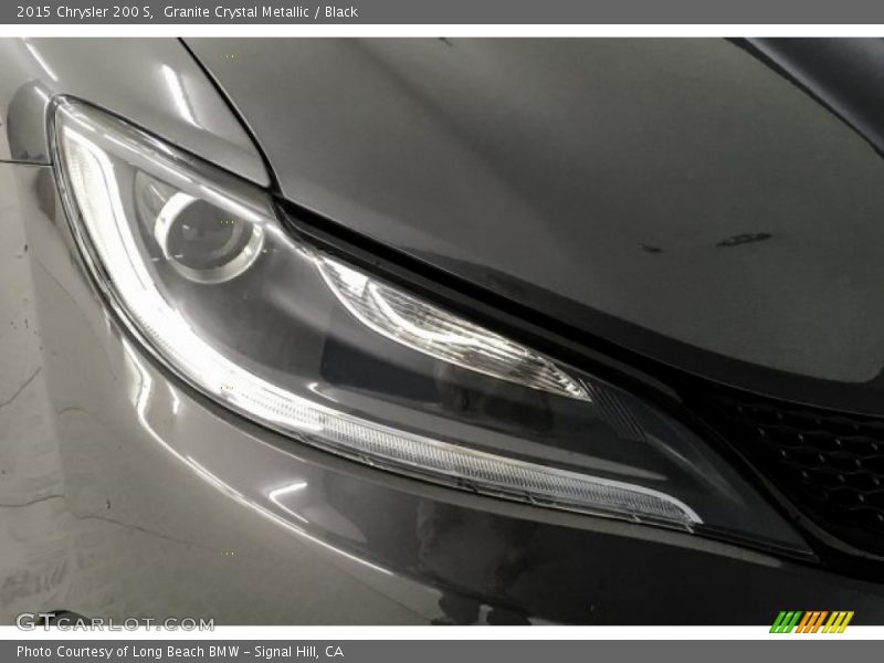 Granite Crystal Metallic / Black 2015 Chrysler 200 S