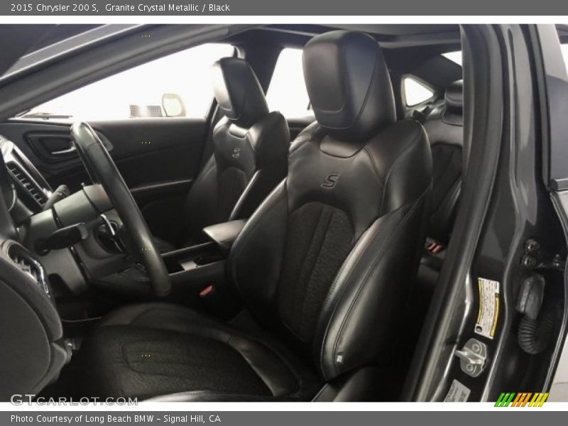 Granite Crystal Metallic / Black 2015 Chrysler 200 S