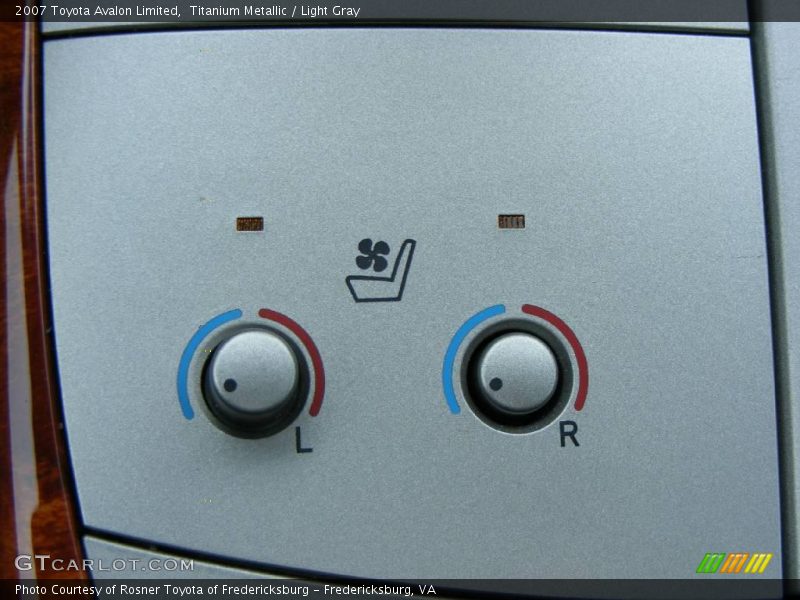 Titanium Metallic / Light Gray 2007 Toyota Avalon Limited