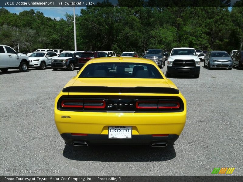 Yellow Jacket / Black 2018 Dodge Challenger SXT